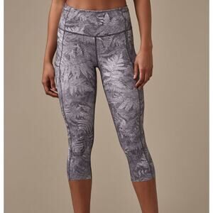 Lululemon Fast & Free Crop Leggings Running Nulux Printed Grey 4 Active Gym